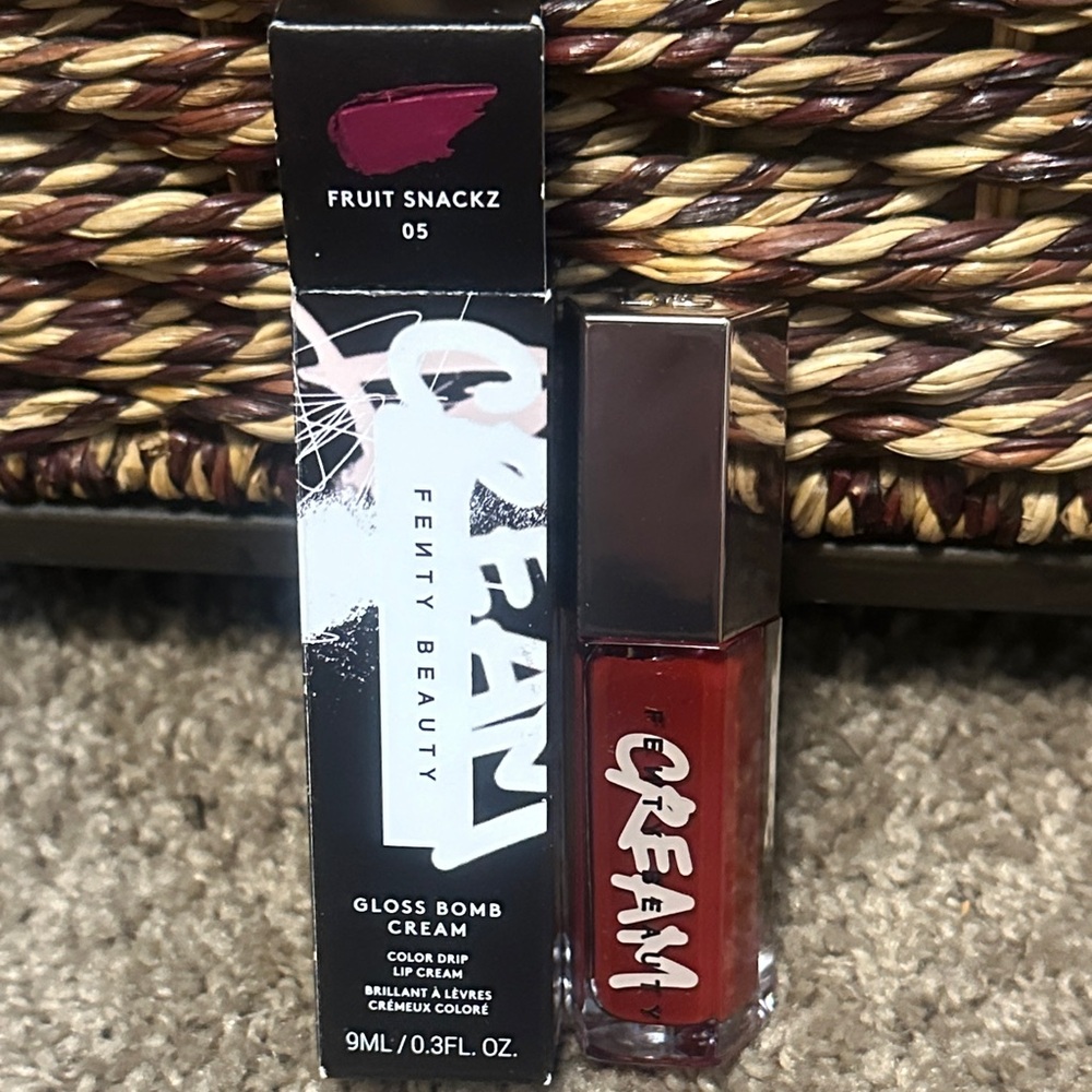 Fenty Beauty Gloss Bomb Cream in Fruit Snackz